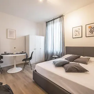 Emilia Essence Modena